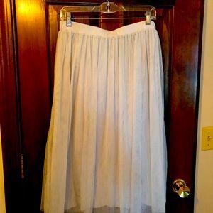 Garnet Hill tulle skirt size M